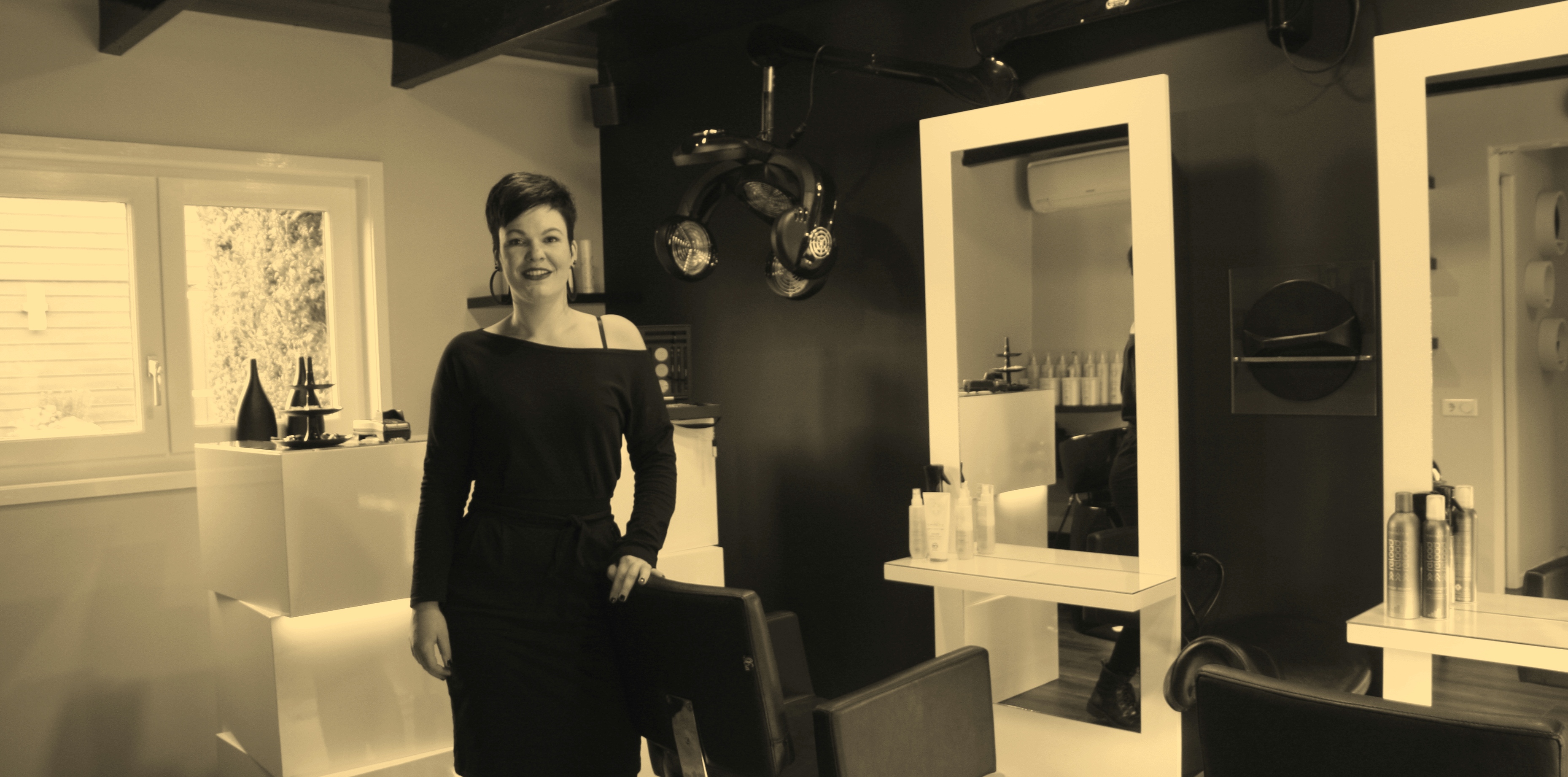 hairdesign-by-esther---home_cr.jpg